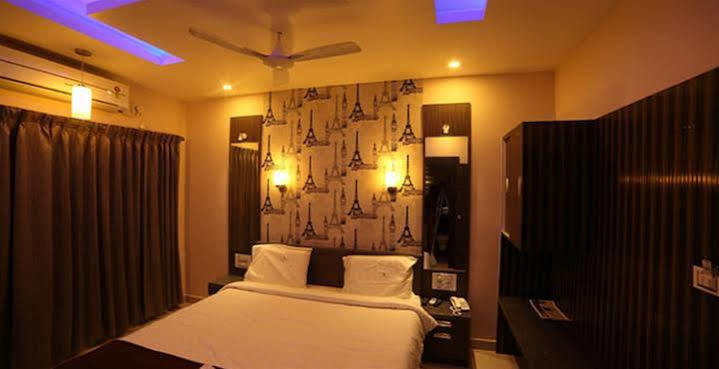 Vijaya Residency - Porur Villa Chennai Eksteriør billede